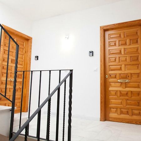 1.1 Apartamentos Arguinan コルドバ エクステリア 写真